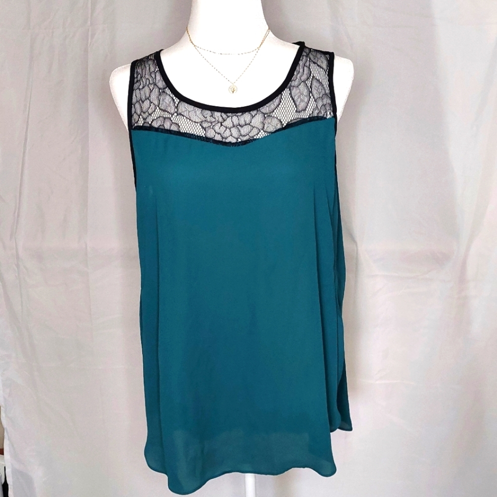 Teal & Lace Flouncy Top